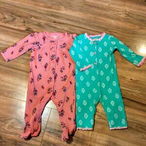 Bundle of 2  Carter's Pajamas